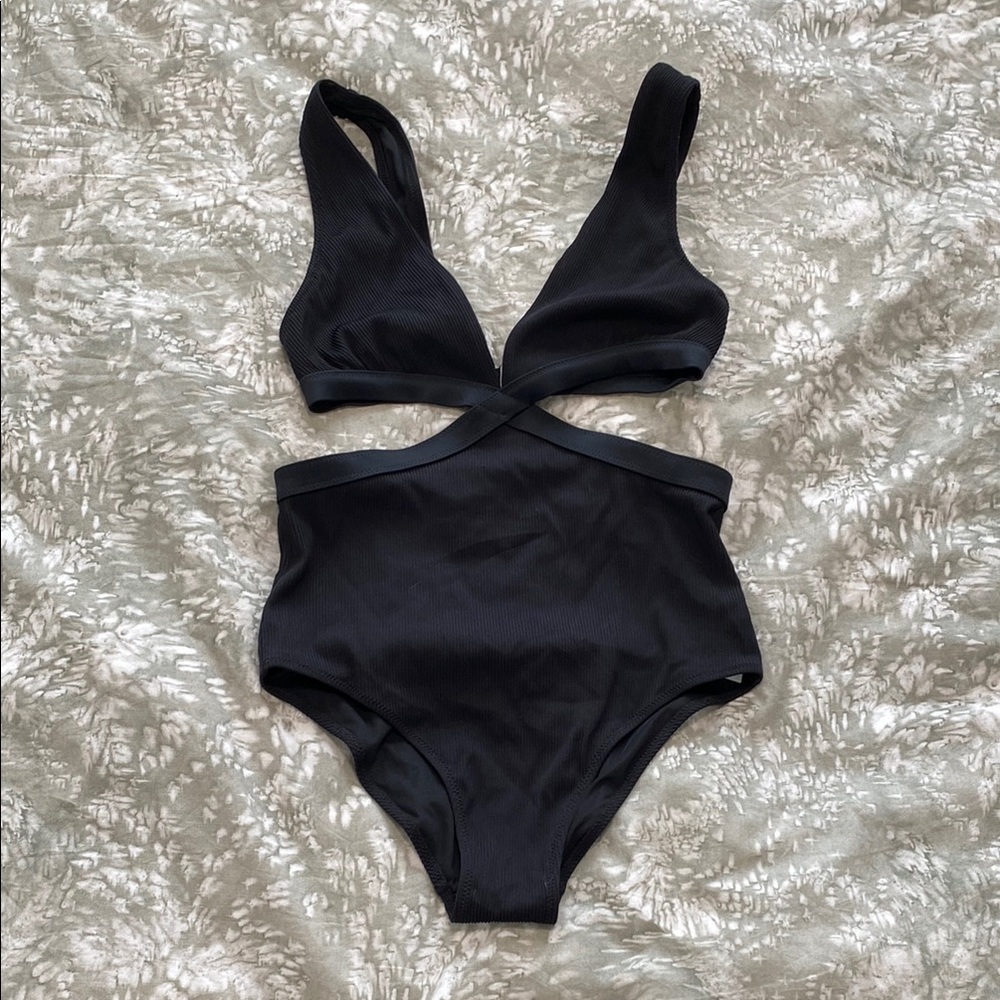 NWOT Aerie Ribbed One Piece Open Sides